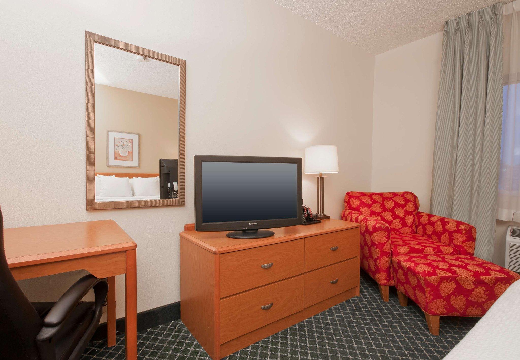 Comfort Inn Davenport East - Bettendorf Давенпорт Экстерьер фото